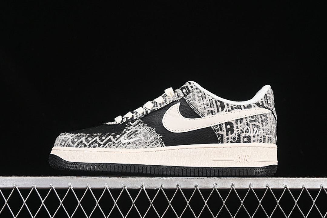 Nike [XS1958-581]-[AIR FORCE 1 07 LOW GREY/WHITE/BLACK]-[WOMAN:36-39]-[MAN:40-45] - Image 2