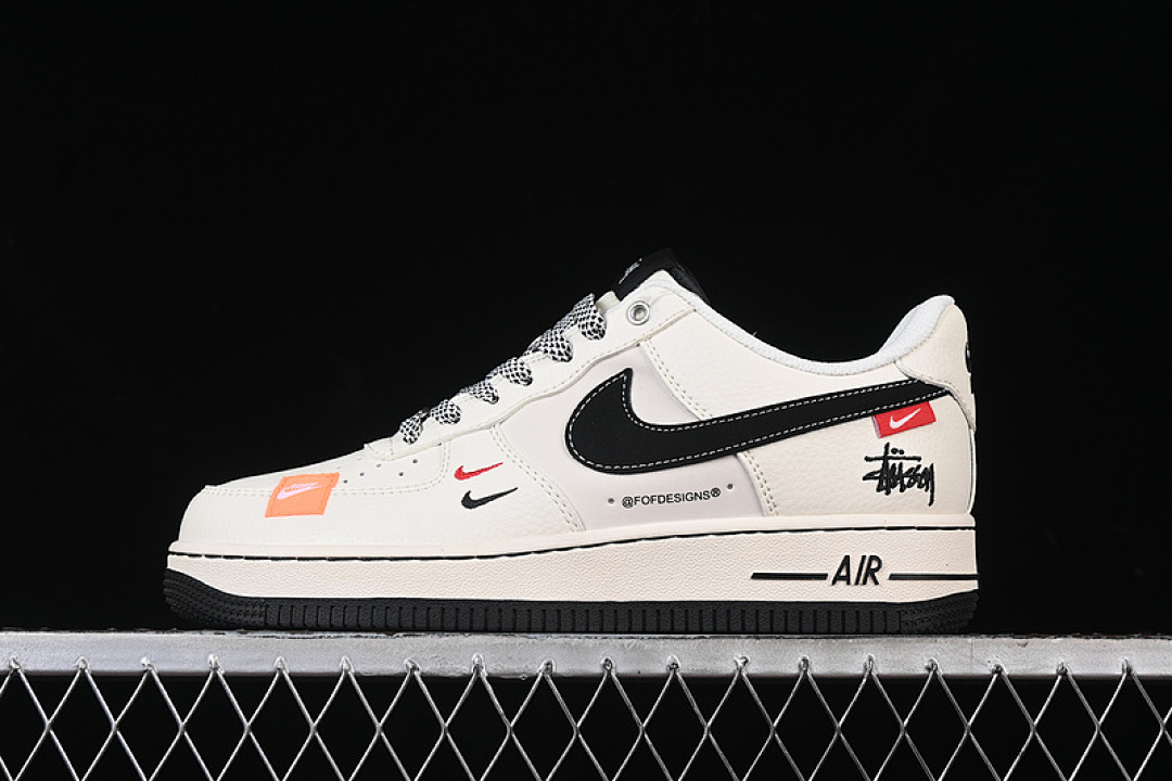 Nike [SJ6698-011]-[AIR FORCE 1 07 LOW WHITE/BLACK]-[WOMAN:36-39]-[MAN:40-45], photo 1