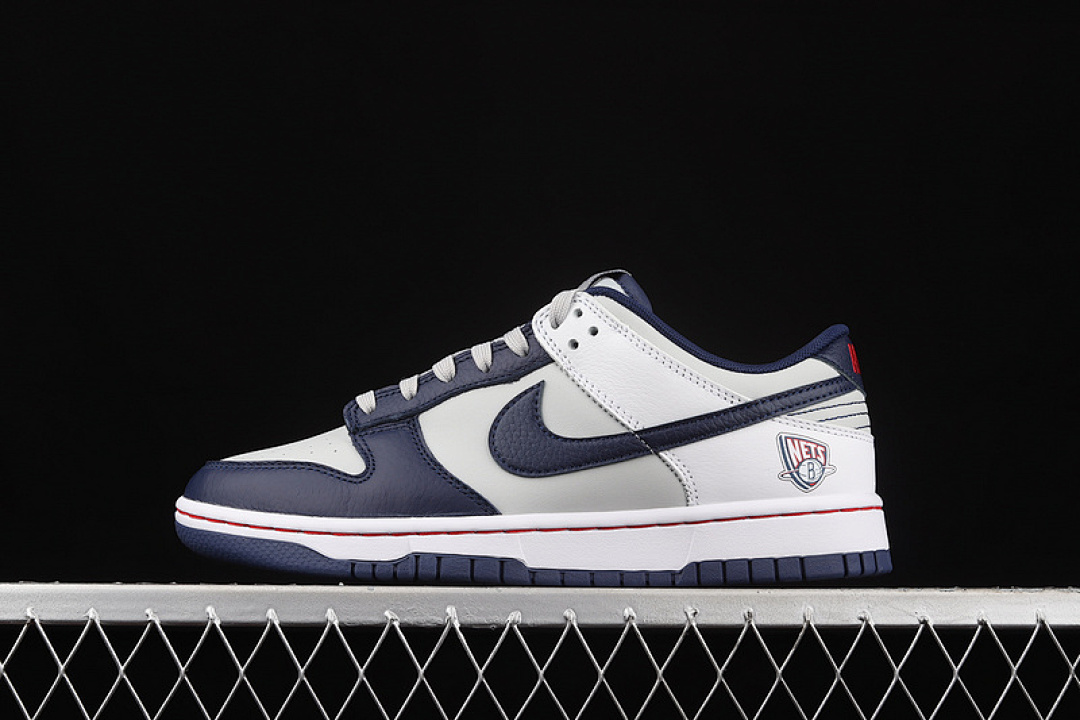 Unbranded [DD3363-001]-[ZG NBA X SB DUNK LOW EMB 75TH ANNIVERSARY BROOKLYN NETS DARK BLUE/GREY/WHITE], photo 1