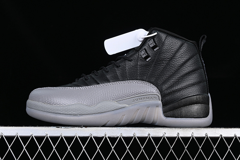 Jordan AIR Jordan 12 RETRO BLACK/GREY · CT8013-019, photo 1