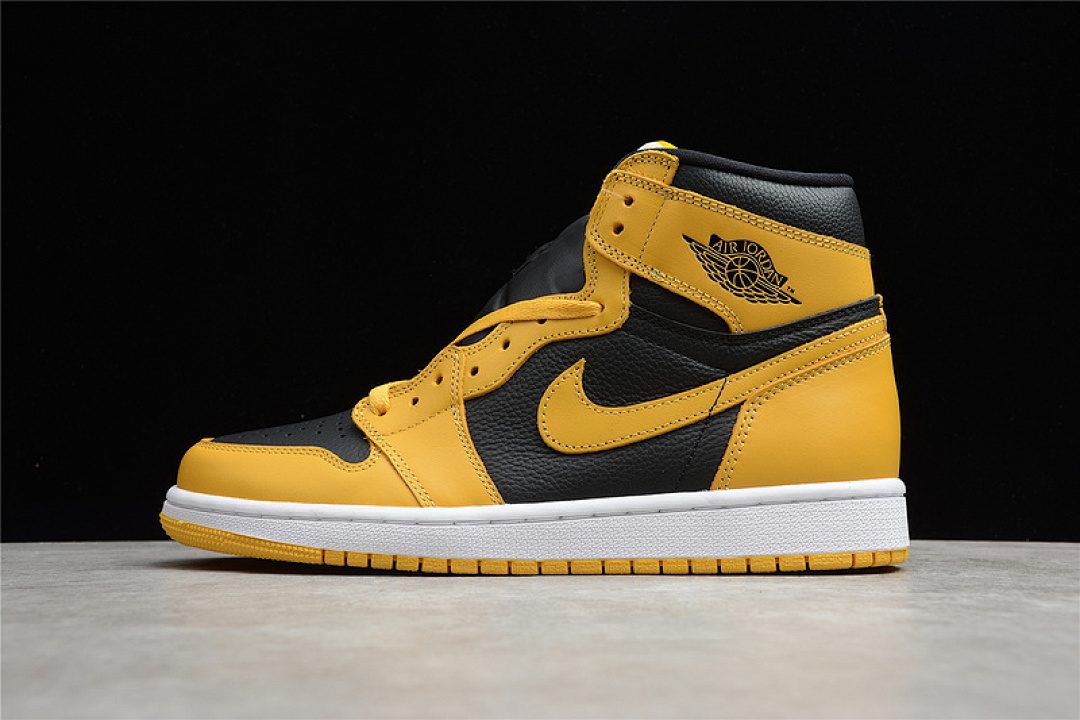 Jordan [555088-701]-[AIR JORDAN 1 HIGH RETRO OG POLLEN/BLACK/WHITE]-[WOMAN:36-39]-[MAN:40-46], photo 1
