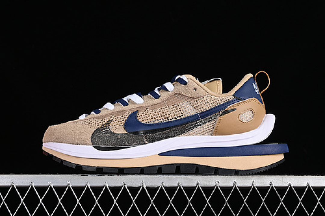 Sacai Sacai VAPORWAFFLE 3.0 WHITE/BROWN/BLACK/BLUE · CV1363-102, photo 1