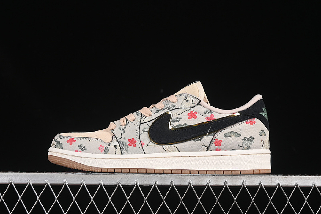 Jordan [HV8293-100]-[RUI HACHIMURA X AIR JORDAN 1 LOW OG OATMEAL/JADE SMOKE/BLACK]-[UNISEX:36-46], photo 1