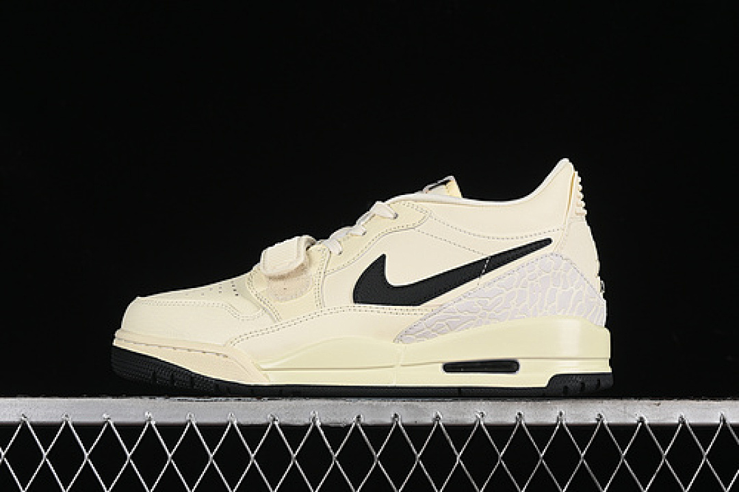 Jordan [HV1807-101]-[AIR JORDAN LEGACY 312 LOW BLACK/BEIGE]-[WOMAN:36-39]-[MAN:40-47.5], photo 1