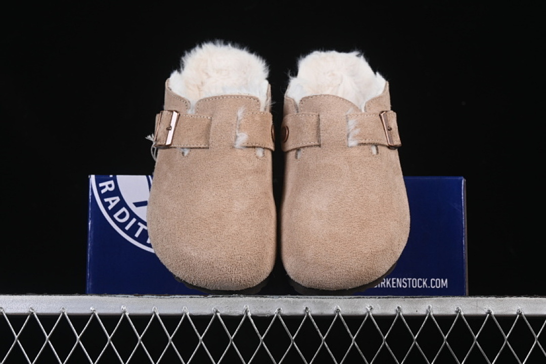Birkenstock [BIRKENSTOCK AUTUMN AND WINTER FLEECE COLLECTION SAND/KHAKI]-[WOMAN:35-39]-[MAN:40-45] - Image 10