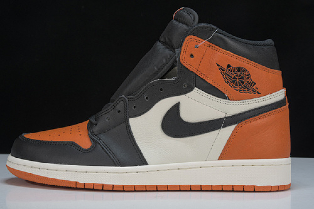 Jordan [555088-005]-[CY AIR JORDAN 1 RETRO HIGH OG SHATTERED BACKBOARD WHITE/BLACK/ORANGE], photo 1