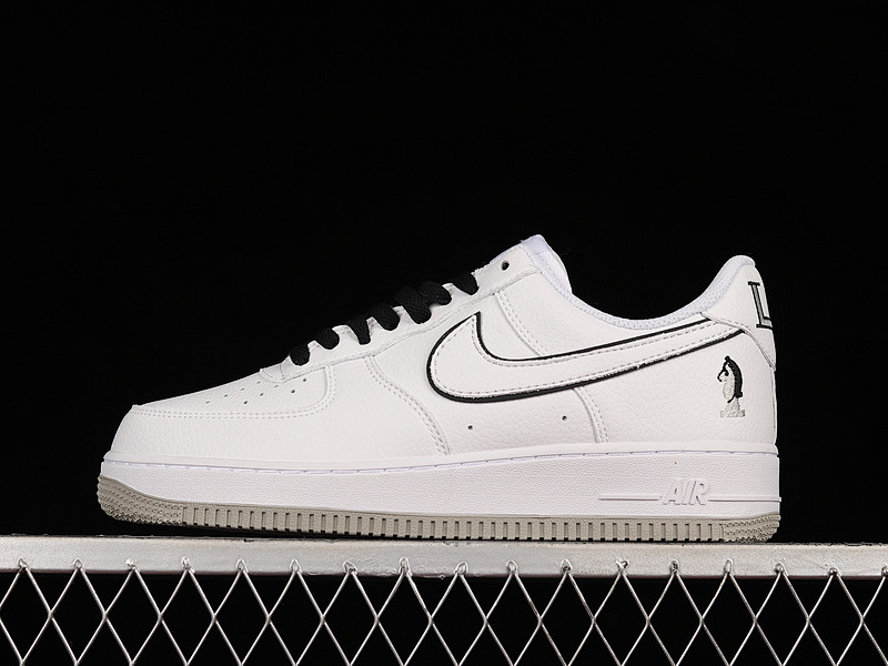 Nike Nike AIR FORCE 1 LOW PREMIUM FOUR HORSEMEN PE WHITE/WHITE/BLACK · AH6818-128, photo 1