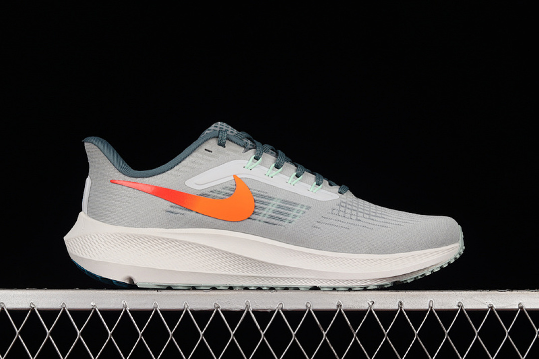 Nike [DH4071-003]-[AIR ZOOM PEGASUS 39 LIGHT GREY/DARK GREEN/ORANGE]-[MAN:39-45] - Image 15