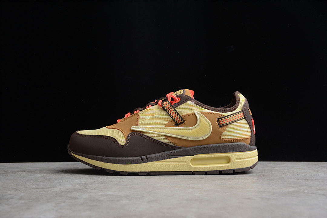 Nike TRAVIS SCOTT X AIR MAX 1 BAROQUE BROWN/LEMON DROP-WHEAT-CHILE RED · DO9392-200, photo 1