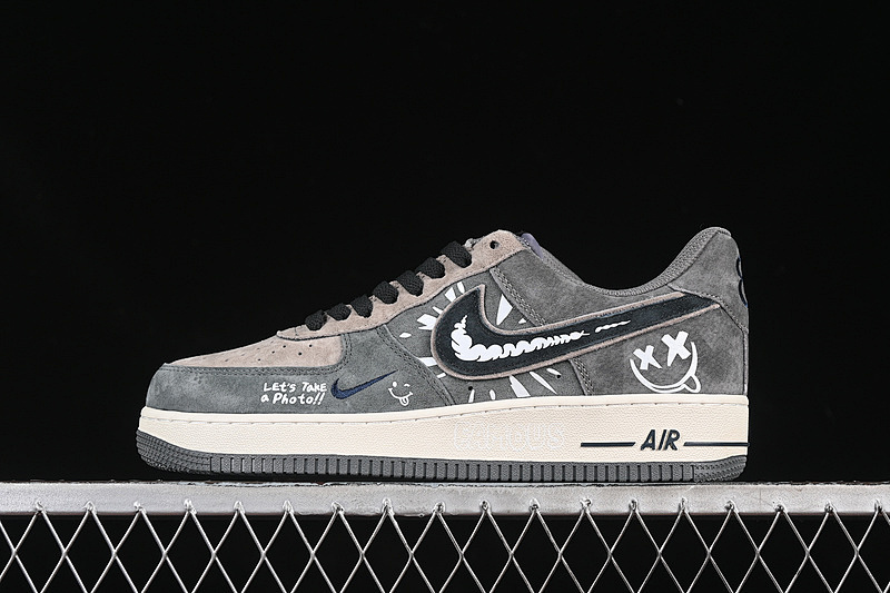 Nike Nike AIR FORCE 1 07 LOW GREY FACED PRINCE GREY/BROWN · YD2452-808, photo 1