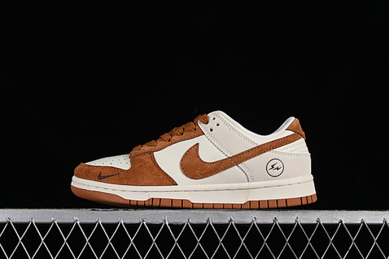 Off-White Nike SB DUNK LOW OFF WHITE/BROWN/GREY · XD1688-031, photo 1