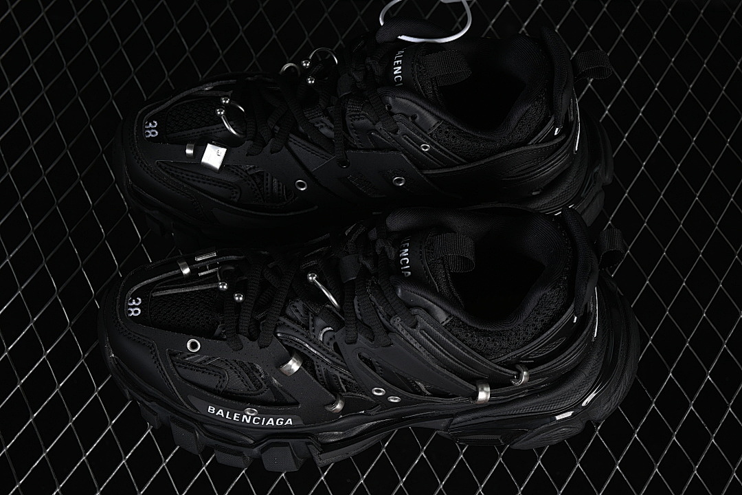 Unbranded [WTRPG1000]-[TRACK SNEAKER PIERCING BLACK/BLACK/BLACK]-[WOMAN:35-39]-[MAN:40-46] - Image 12