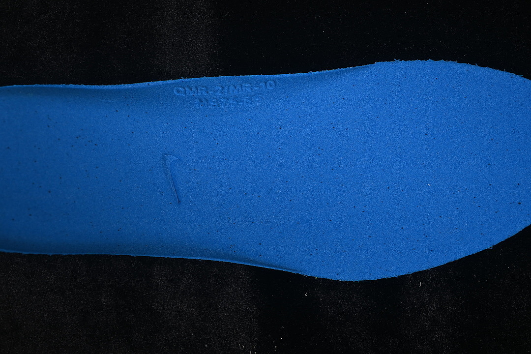 Nike [IH3576-999]-[VOMERO 18 SE MULTI-COLOR/VIVID SULFUR/DARK SULFUR/CLEAR]-[WOMAN:39]-[MAN:40-46] - Image 3