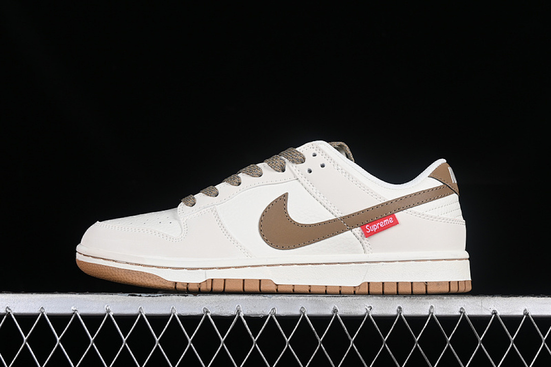 Supreme [FC1688-173]-[SUPREME SB DUNK LOW WHITE/BROWN/GREY]-[WOMAN:36-39]-[MAN:40-45], photo 1