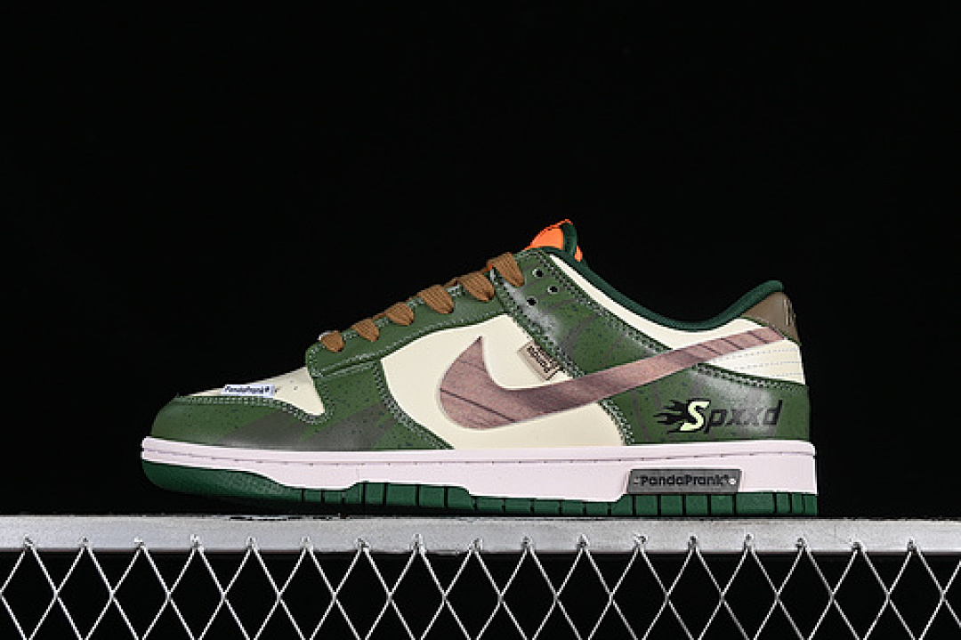 Unbranded [DD1391-300]-[DUNK LOW SB TEAM DARK GREEN/TEAM ORANGE-WHITE]-[WOMAN:36-39]-[MAN:40-46], photo 1