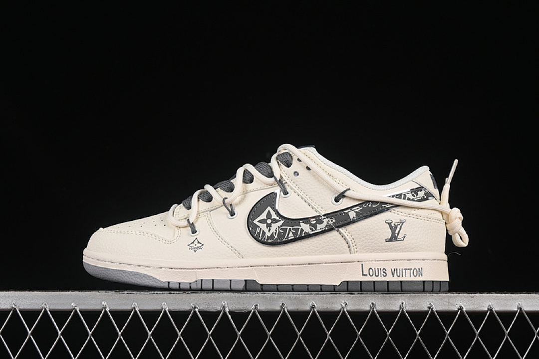 Louis Vuitton [DM6868-082]-[SB DUNK LOW LV WHITE/GREY]-[WOMAN:36-39]-[MAN:40-45], photo 1