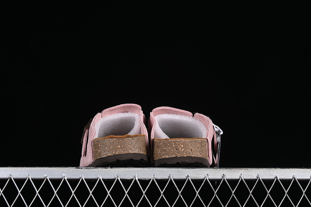 Birkenstock [BIRKENSTOCK PINK]-[WOMAN:35-39]-[MAN:40-44] - Image 13