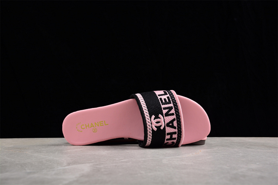 Chanel [EMBROIDERED SLIPPERS PINK/BLACK]-[WOMAN:34-40] - Image 8