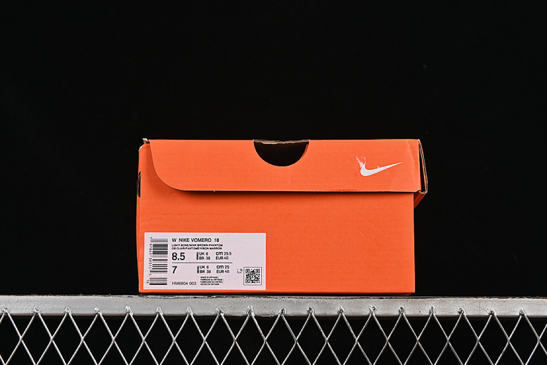 Nike [HM6804-003]-[AIR ZOOM VOMERO 18 GREY]-[WOMAN:36-41] - Image 12