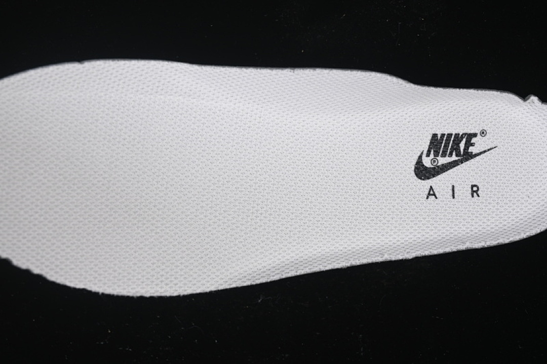 Nike [CS5288-046]-[AIR FORCE 1 07 LOW CASUAL SNEAKERS BLACK/WHITE]-[WOMAN:36-39]-[MAN:40] - Image 3