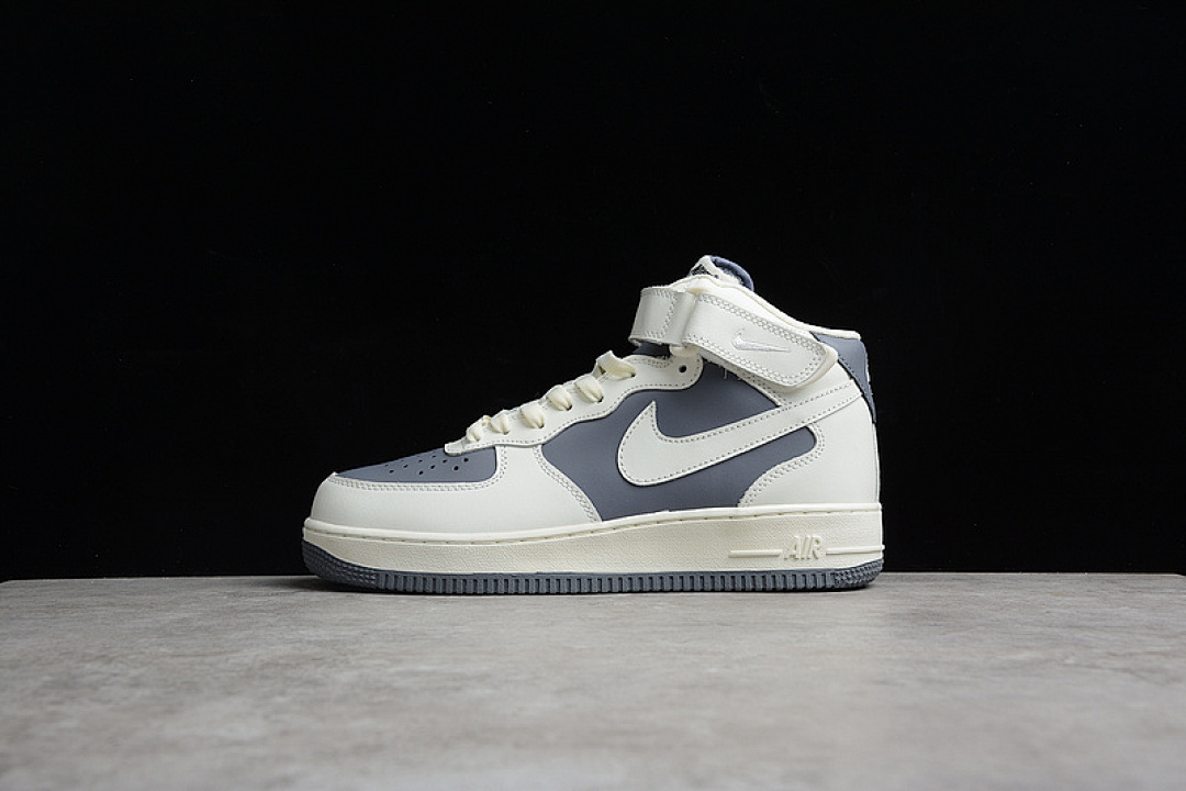 Nike [LZ6819-609]-[AIR FORCE 1 '07 MID WHITE/WHITE/GREY]-[WOMAN:36-39]-[MAN:40-45], photo 1