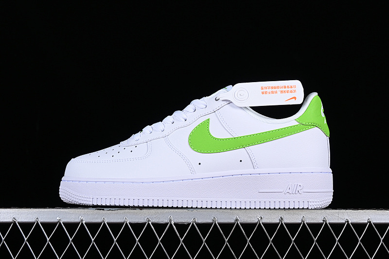 Nike Nike AIR FORCE 1 07 WHITE/ACTION GREEN · DD8959-112, photo 1