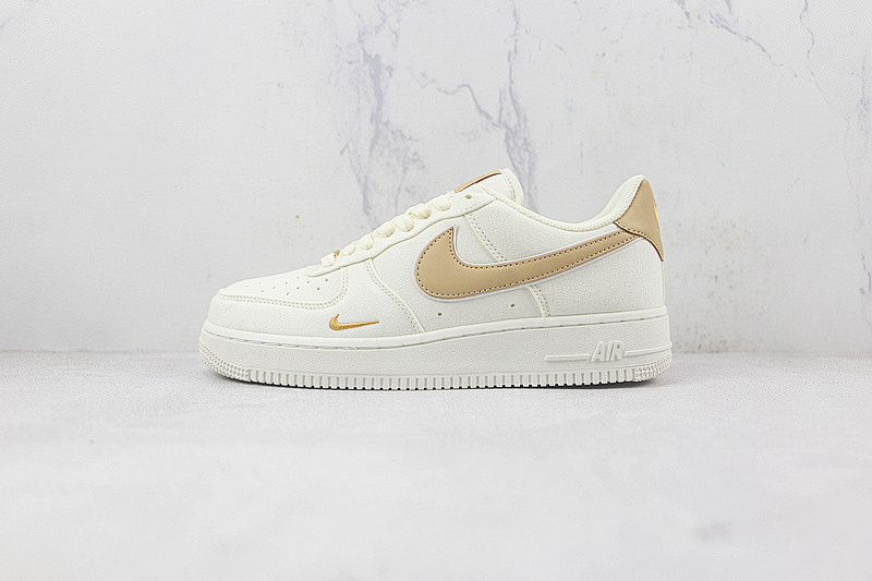 Nike Nike AIR FORCE 1 LOW 07 WHITE/GOLD/WHITE · MN5696-509, photo 1