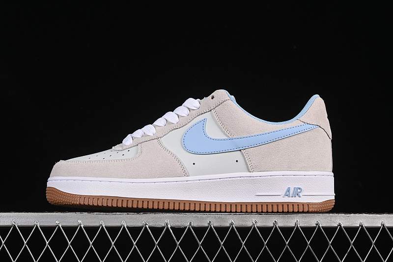 Nike Nike AIR FORCE 1 07 LOW PHOTON DUST/PSYCHIC BLUE/WHITE/GUM LIGHT BROWN · IB6388-002, photo 1