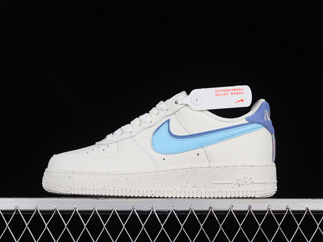 Nike [DQ0359-100]-[AIR FORCE 1 LOW LV8 GS SAIL/MEDIUM BLUE/BLACK/BLUE CHILL]-[UNSIEX:36-45], photo 1