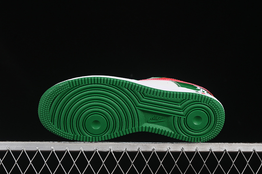 Nike [306146-131]-[AIR FORCE 1 07 LOW WHITE/CLASSIC GREEN-VARSITY RED]-[WOMAN:36-39]-[MAN:40-45] - Image 15