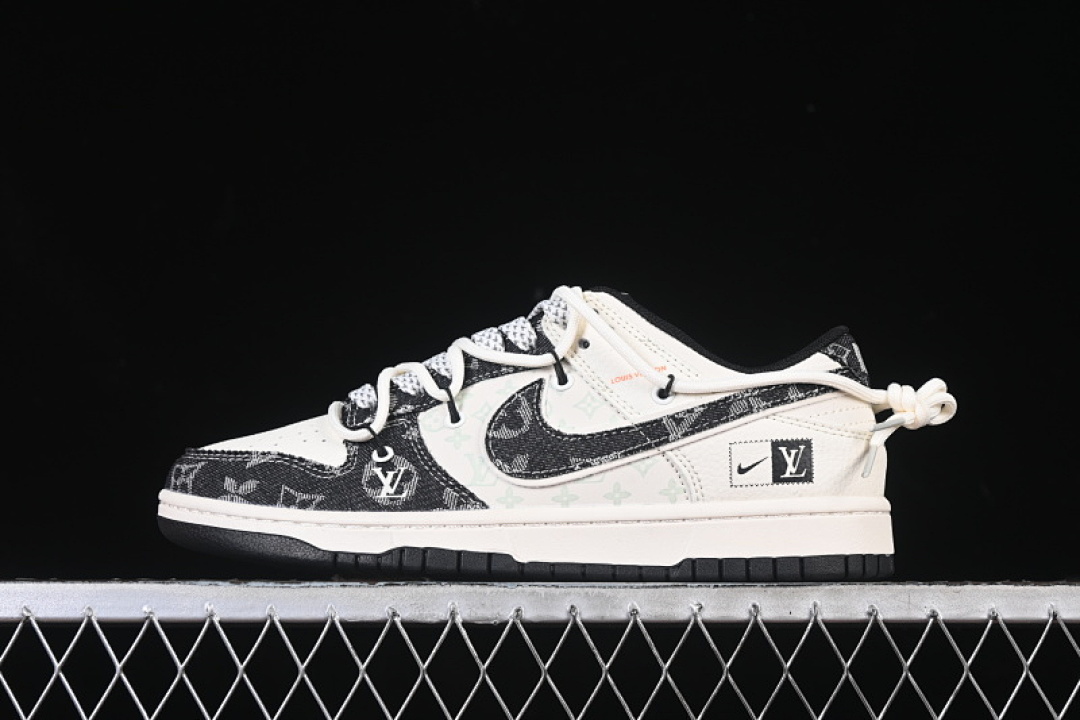Louis Vuitton Nike SB DUNK LOW LV WHITE/GREY/BLACK · YX5066-385, photo 1