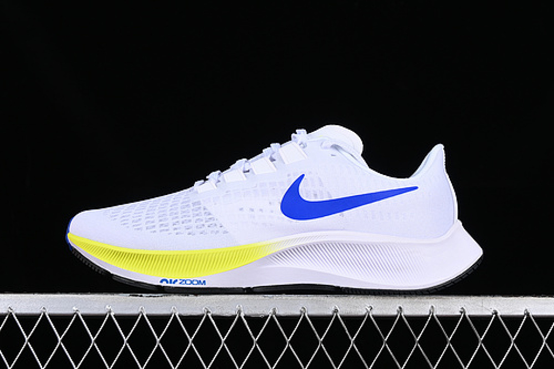 Nike [BQ9646-102]-[AIR ZOOM PEGASUS 37 WHITE/BLUE/YELLOW/GREY]-[MAN:39-46] - Image 2
