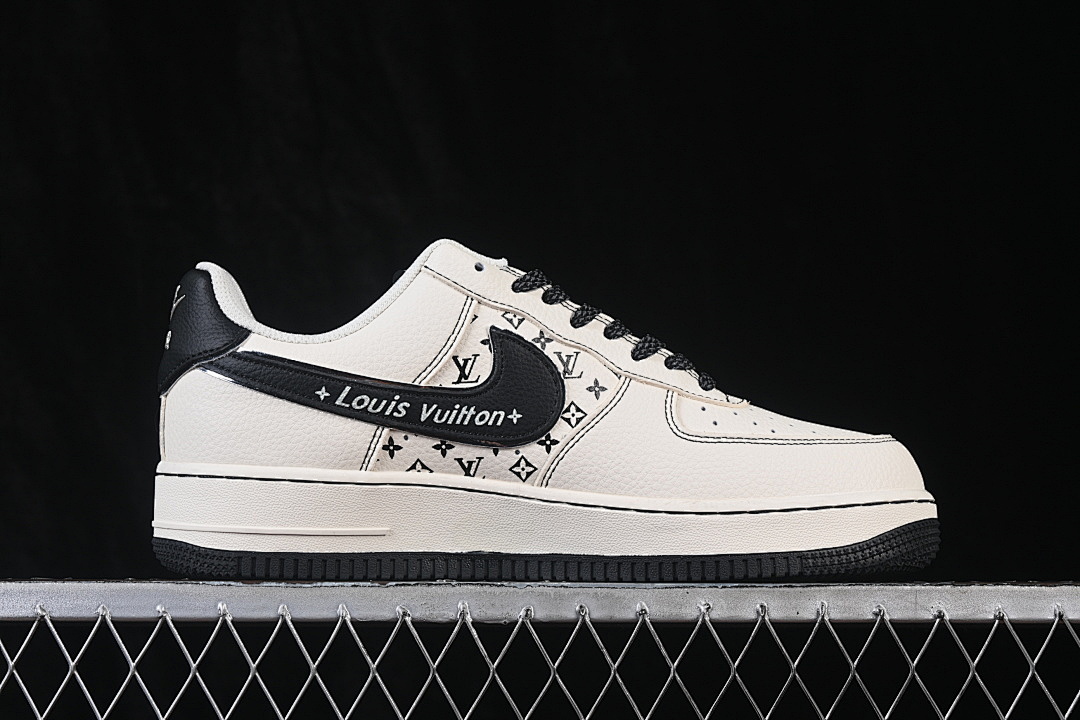 Nike [DD1982-345]-[AIR FORCE 1 07 LOW CASUAL SNEAKERS WHITE/BLACK/WHITE]-[WOMAN:36-39.5]-[MAN:40-45] - Image 16