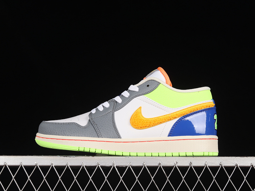 Jordan AIR Jordan 1 LOW GS HOOPS WHITE/COCONUT MILK/SHADOW GREEN/LASER ORANGE · FB1835-181, photo 1