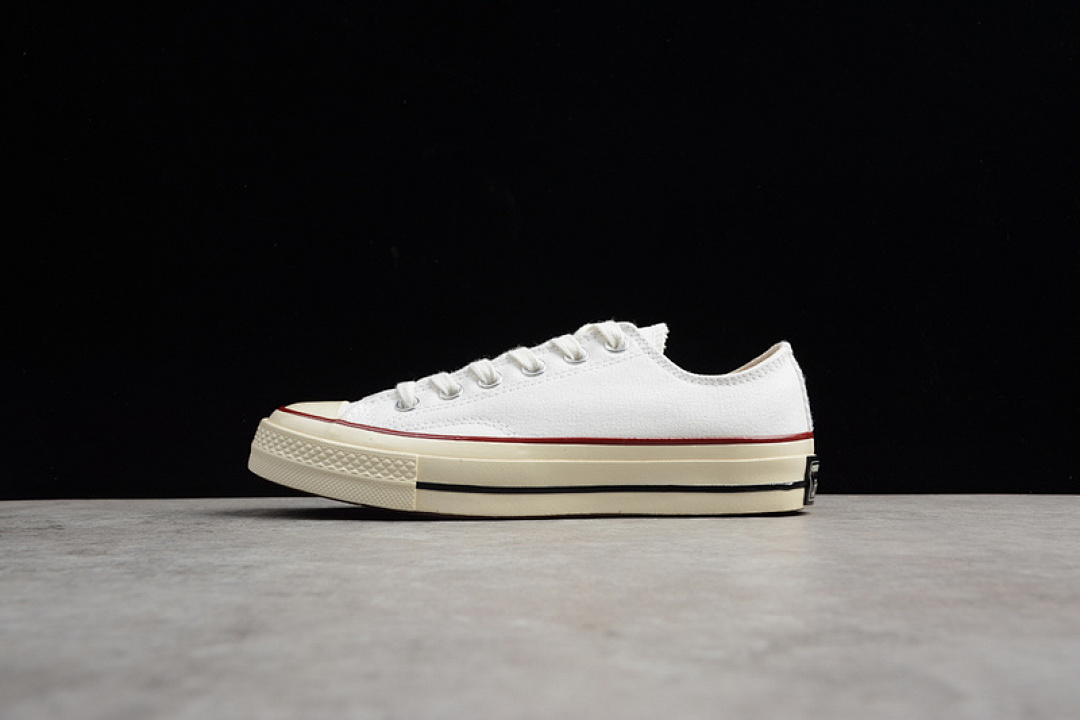 Converse [149448C]-[CONVERSE CHUCK TAYLOR 70 OX CANVAS WHITE/RED/BLACK]-[UNISEX:35-44]-[OG00098], photo 1