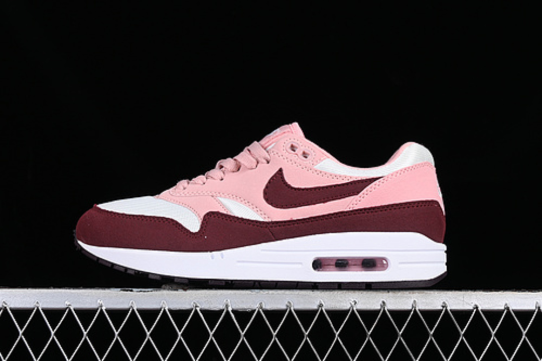 Nike AIR MAX 1 RED/WHITE/PINK · FJ8314-200, photo 1