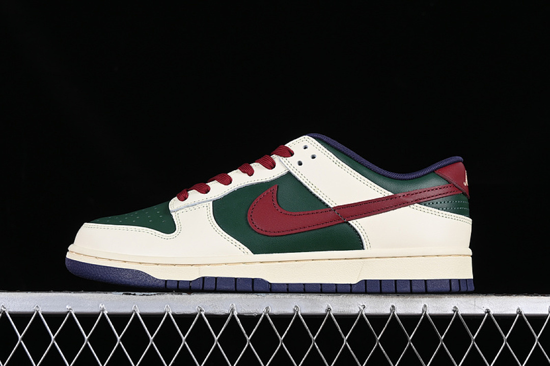 Nike [FV8106-361]-[DUNK LOW FROM NIKE TO YOU FIR/COCONUT MILK/MELON TINT/TEAM RED]-[UNSIZE:36-47.5], photo 1