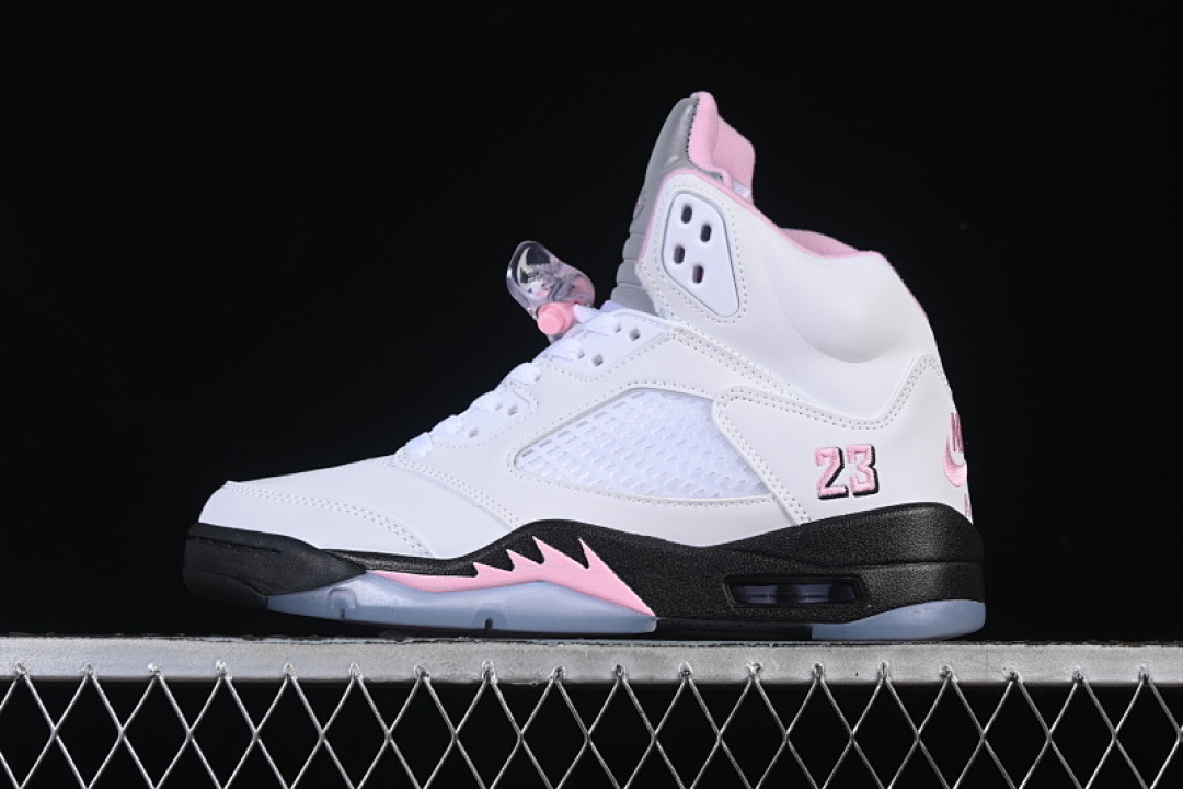 Jordan [HQ7978-102]-[AIR JORDAN 5 RETRO 35TH ANNIVERSARY PINK/BLACK/WHITE]-[WOMAN:39]-[MAN:40-47.5], photo 1