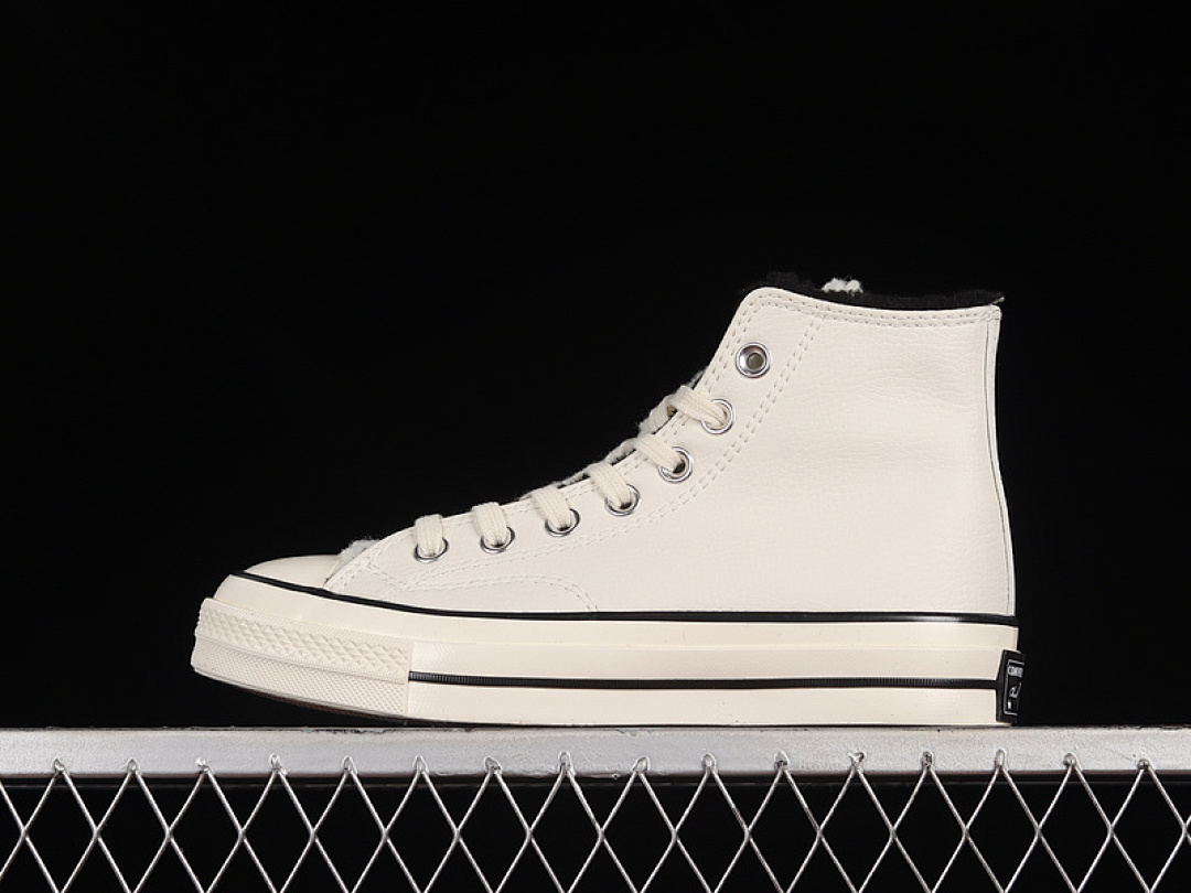 Converse [172365C]-[CHUCK TAYLOR 70S HIGH COZY UTILITY EGRET/BLACK/EGRET]-[WOMAN:35-39]-[MAN:40-44], photo 1