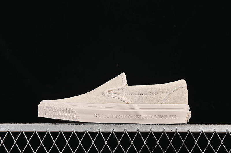 LAZY CASUAL SNEAKERS LIGHT WHEAT/LIGHT APRICOT · VN000EDG7VJ, photo 1