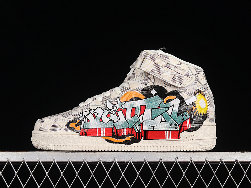 Nike Nike L*V X AIR FORCE 1 MID 07 WHITE/LIGHT GREY/MULTI-COLOR · 1A9VE6, photo 1