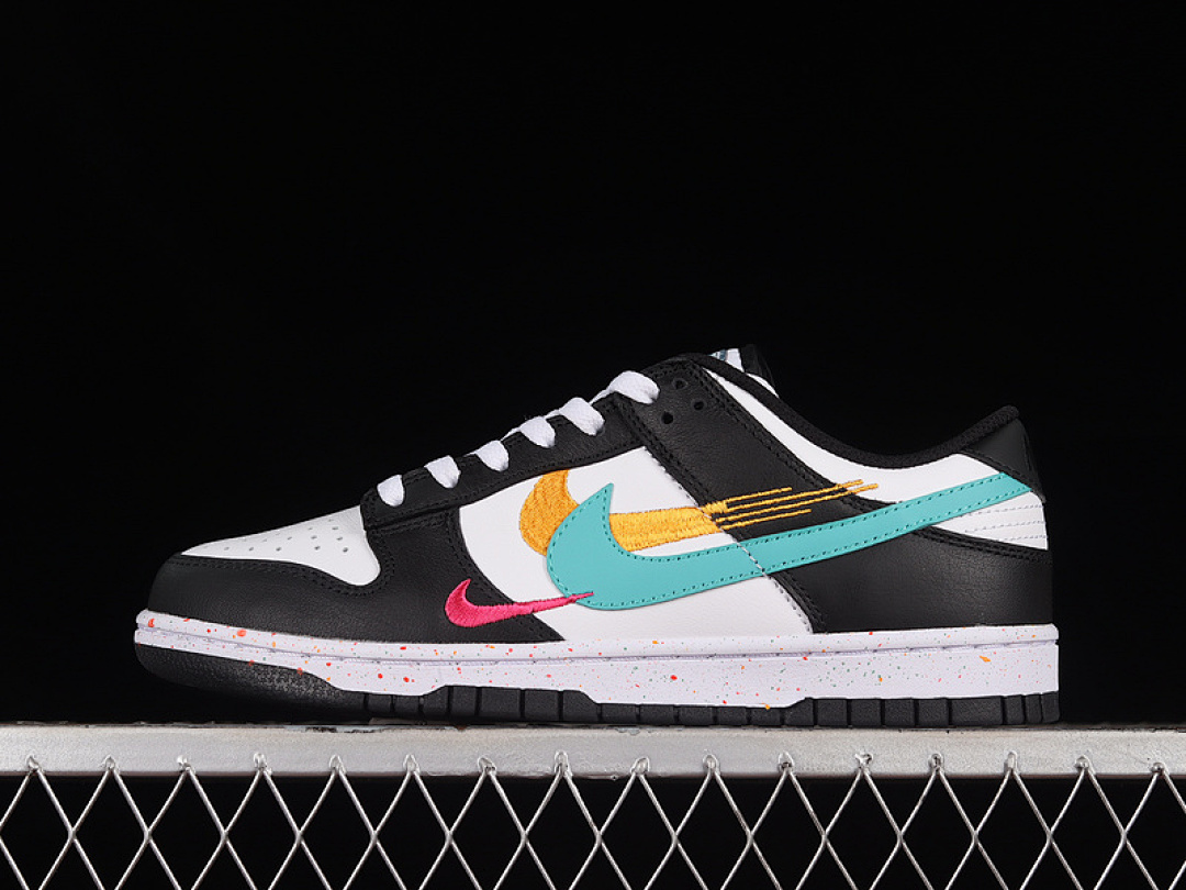 Unbranded [FD4623-131]-[DUNK LOW LUNAR NEW YEAR WHITE/BLACK/BLUE/YELLOW]-[WOMAN:36-39]-[MAN:40-46], photo 1