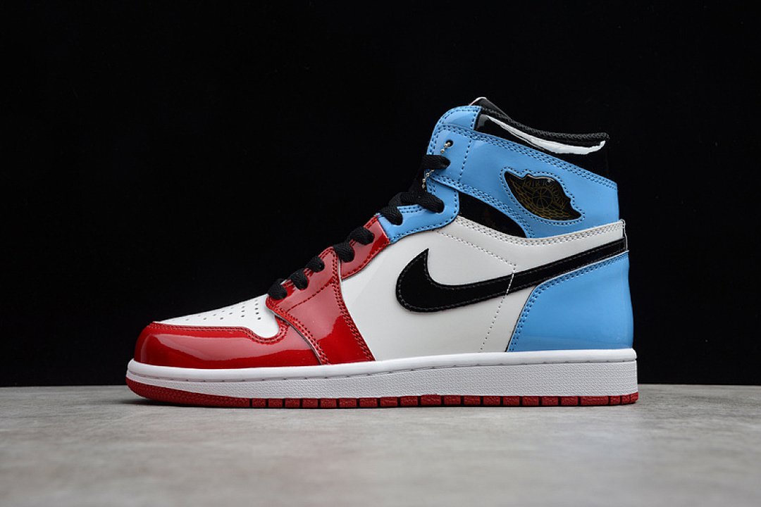 Jordan AIR Jordan 1 RETRO HIGH OG FEARLESS WHITE/UNIVERSITY BLUE-VARSITY RED-BLACK · CK5666-100, photo 1