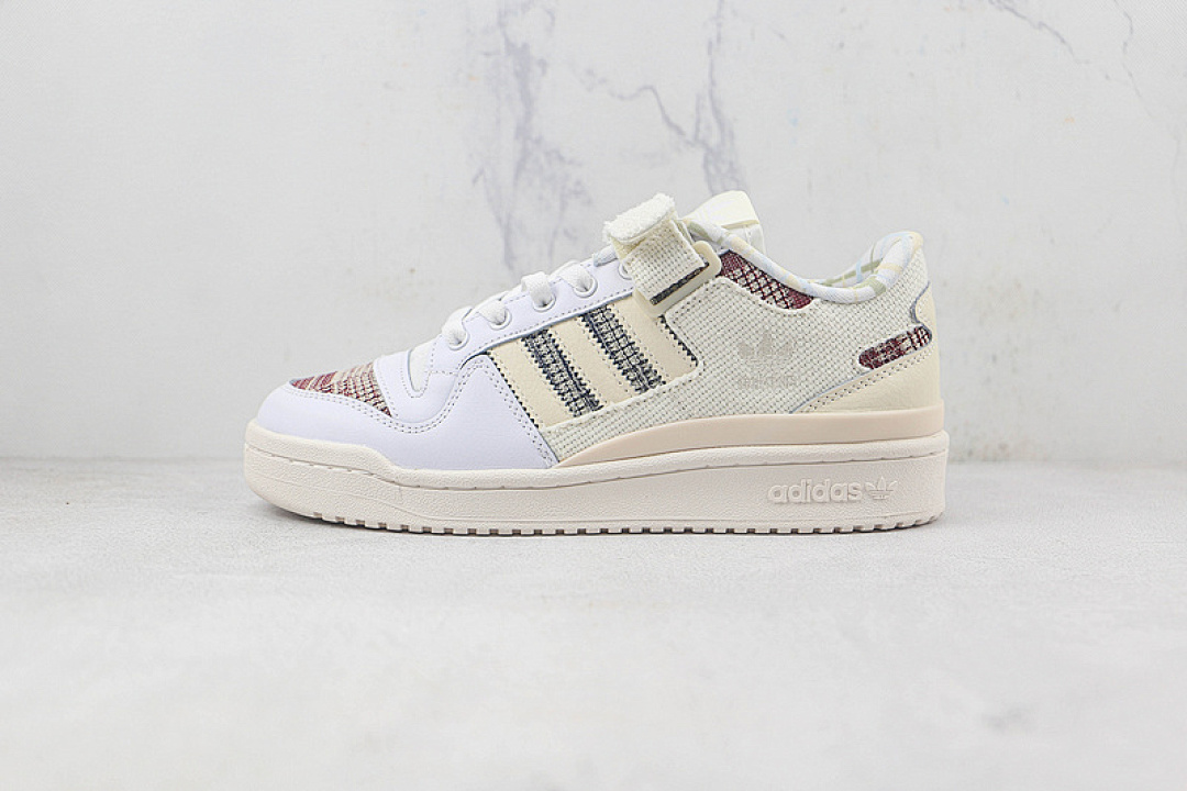 Unbranded [GX2174]-[FORUM 84 LOW SHOES FOOTWEAR WHITE/WONDER WHITE/LEBUME]-[WOMAN:35-39]-[MAN:40-45], photo 1