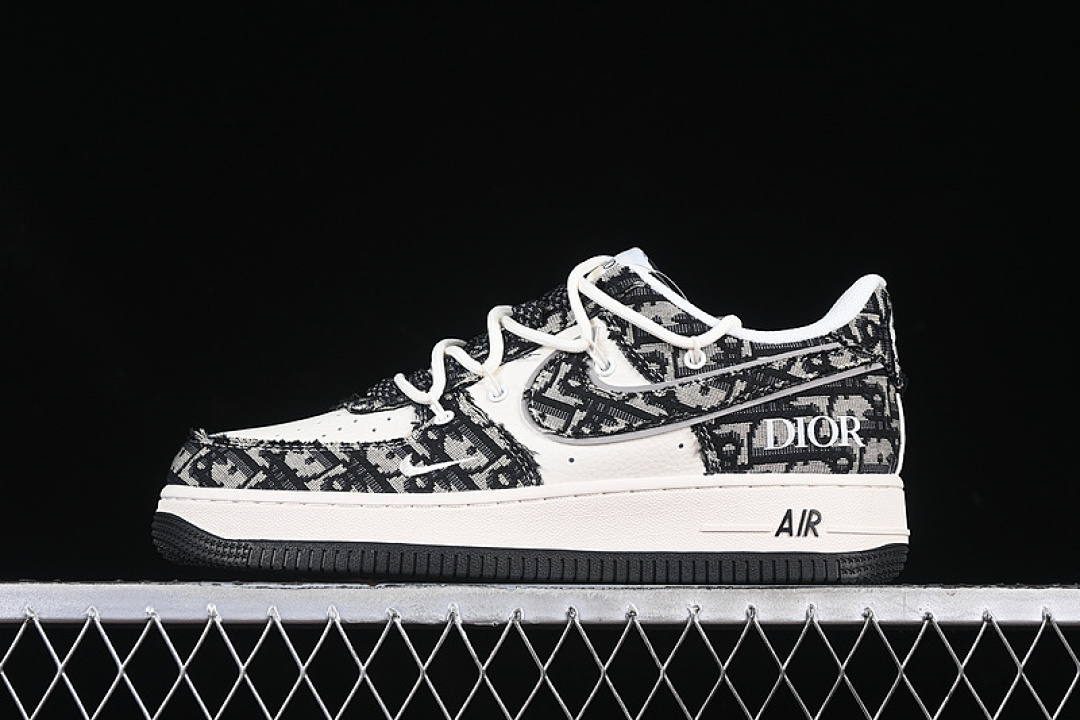 Nike [SJ1198-106]-[AIR FORCE 1 07 LOW WHITE/GREY/BLACK]-[WOMAN:36-39]-[MAN:40-45] - Image 2