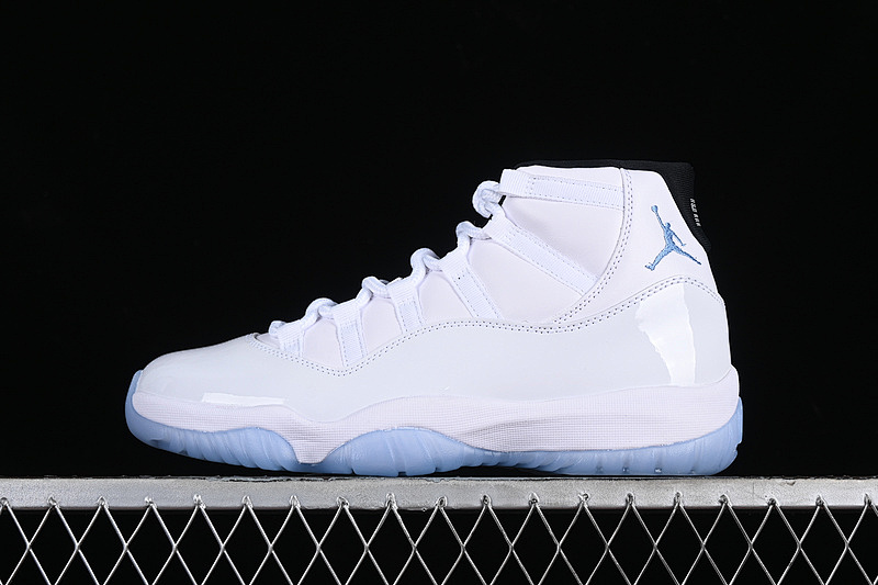 Jordan AIR Jordan 11 LEGEND BLUE WHITE/LEGEND BLUE/BLACK · CT8012-104, photo 1