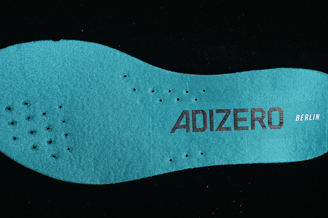 Adidas [JR9707]-[ADIZERO ADIOS 4 M WHITE/SILVER/GREEN]-[WOMAN:36-39]-[MAN:40-45] - Image 4