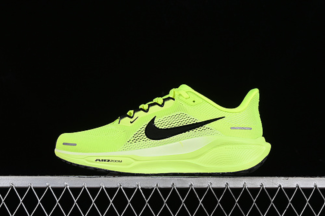 Nike Nike AIR ZOOM PEGASUS 41 VOLT/BLACK/BARELY VOLT · FD2722-701, photo 1