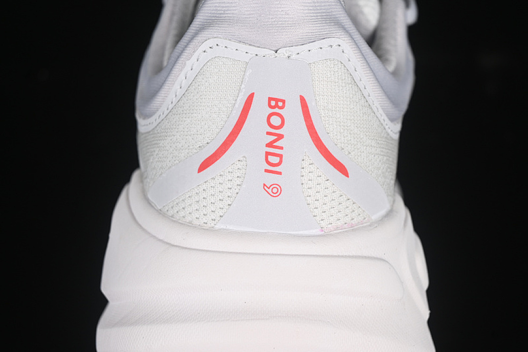 On Running [1162011 CYLT]-[HOKA ONE BONDI 9 WHITE/GREY/BLUE]-[WOMAN:36-39]-[MAN:40-45] - Image 7