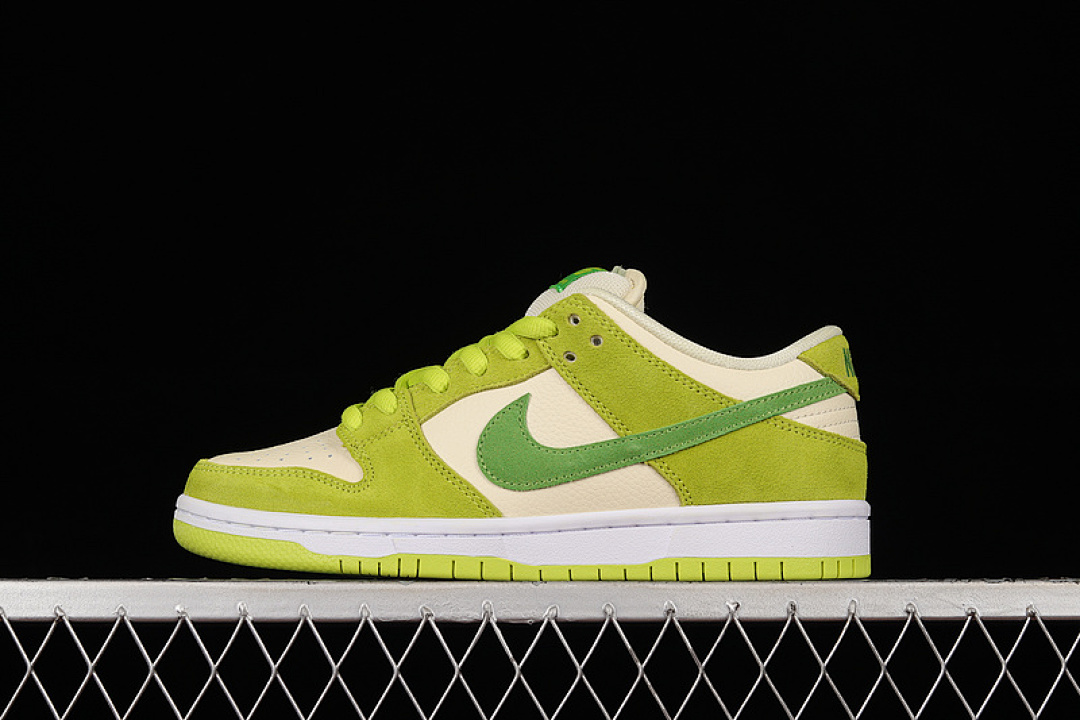 Unbranded [DM0807-300]-[DUNK LOW PRO SB FRUITY PACK GREEN APPLE ATOMIC GREEN/CHLOROPHYLL]-[UNISEX:36-46], photo 1